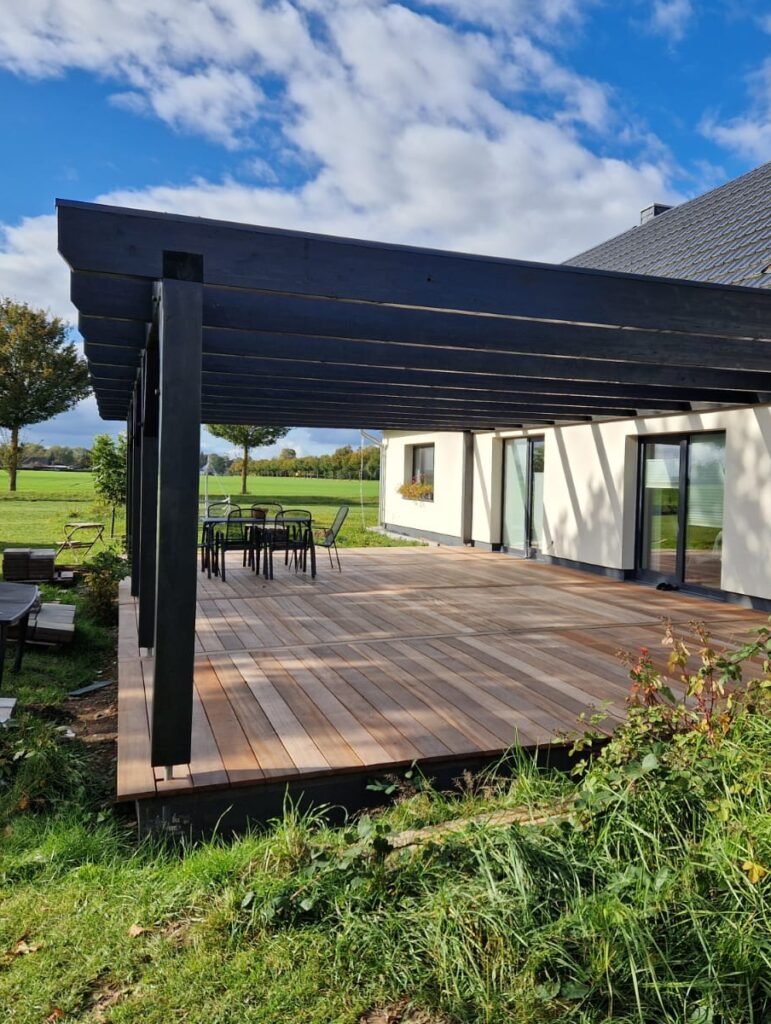 Terrasse mit Pergola in Demmin