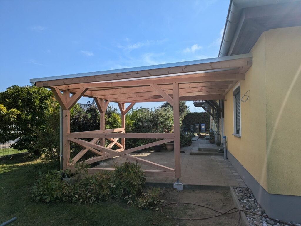 Terrassenüberdachung für einen Kunden in Jarmen gebaut