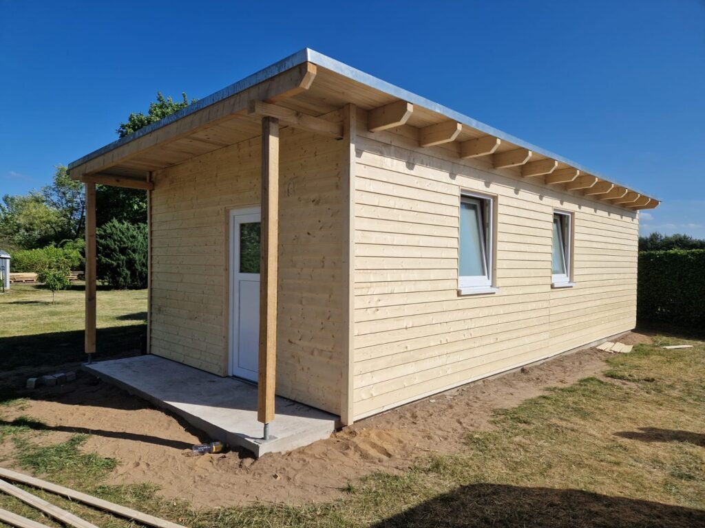 Fertiggestelltes Gästehaus in Holzständerbauweise in Lindenfelde bei Demmin