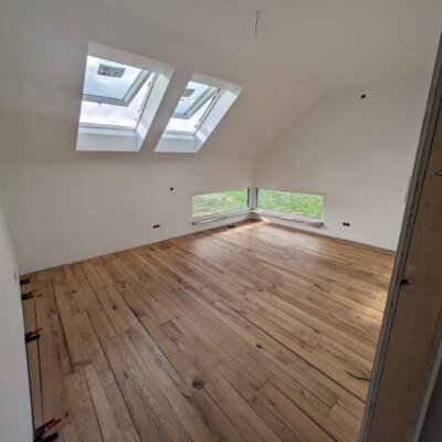 Boden mit Vinyl in Altholzoptik